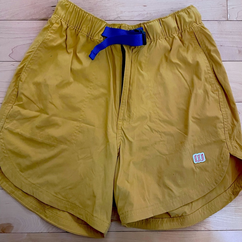 Yellow Topo design shorts